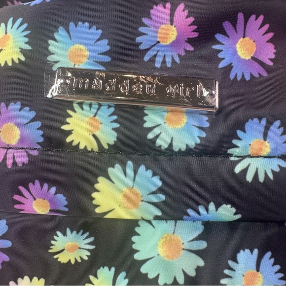 NEW Madden Girl Rainbow Daisy Backpack and Zipper Wallet and Set - Picture 4 of 12